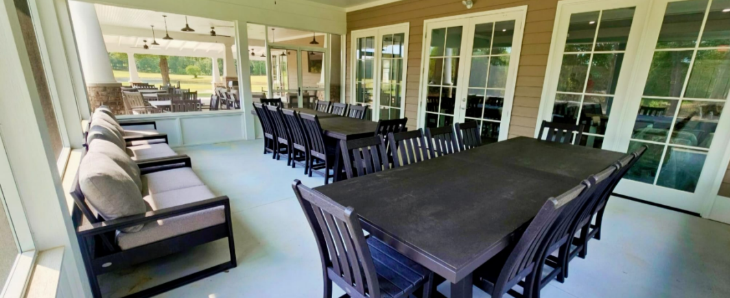 Screened porch at Forest Lakes Golf Club
